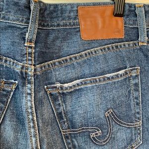 AG Adriano Goldschmied The Graduate Jeans